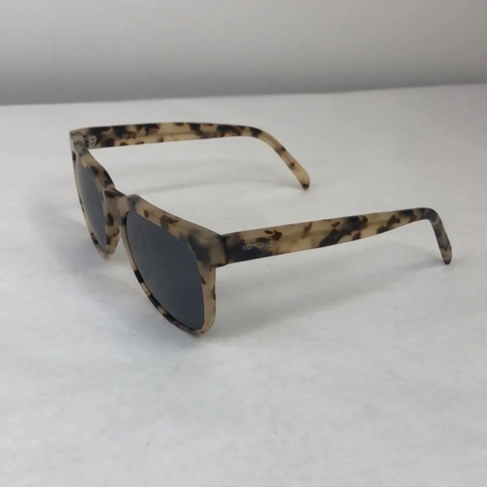 New KOMONO sunglasses Riviera Ivory Demi brown cream tortoise